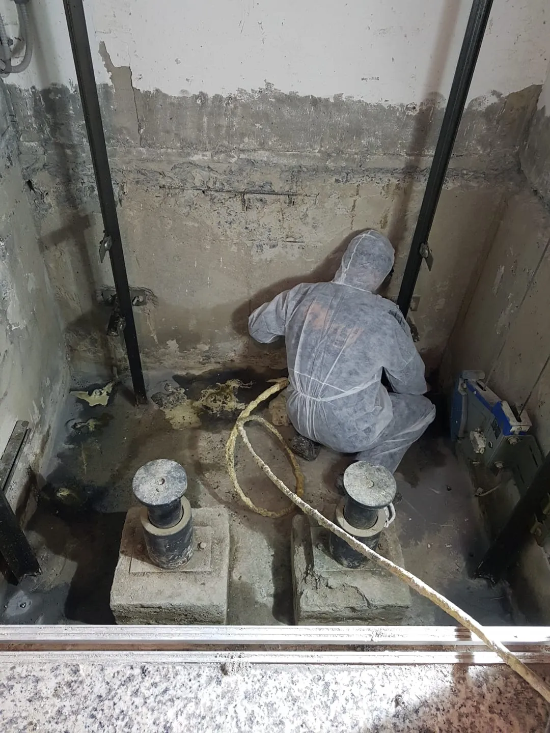 Asansör Kuyusu Su Yalıtımı — Maltepe 12